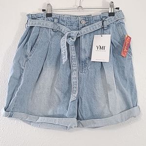 *NWT* YMI Light Wash High-Rise Shorts, size 11/30